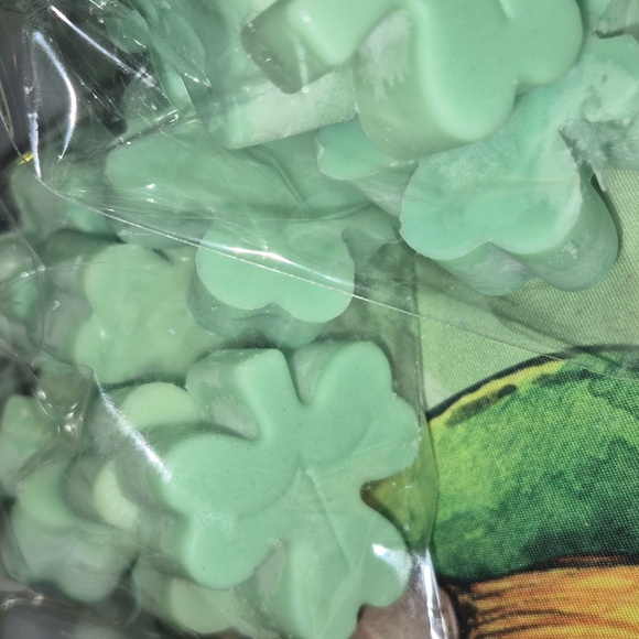 Wax Melts By Nugget - Picture 9 of 9